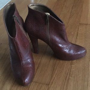 Jessica Simpson leather ankle boot